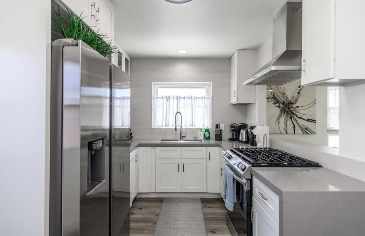 Spacious Disneyland 5 Bedroom 4 Bath House With Game Room Anaheim Eksteriør billede